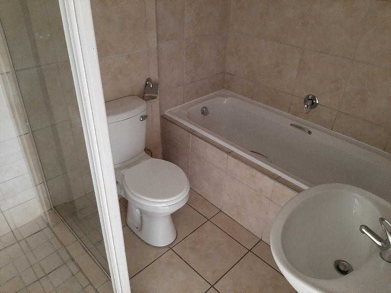 2 Bedroom Property for Sale in Burgundy Estate Western Cape
